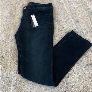DL1961 Nicky Mid-Rise Cigarette Dark Blue Jeans